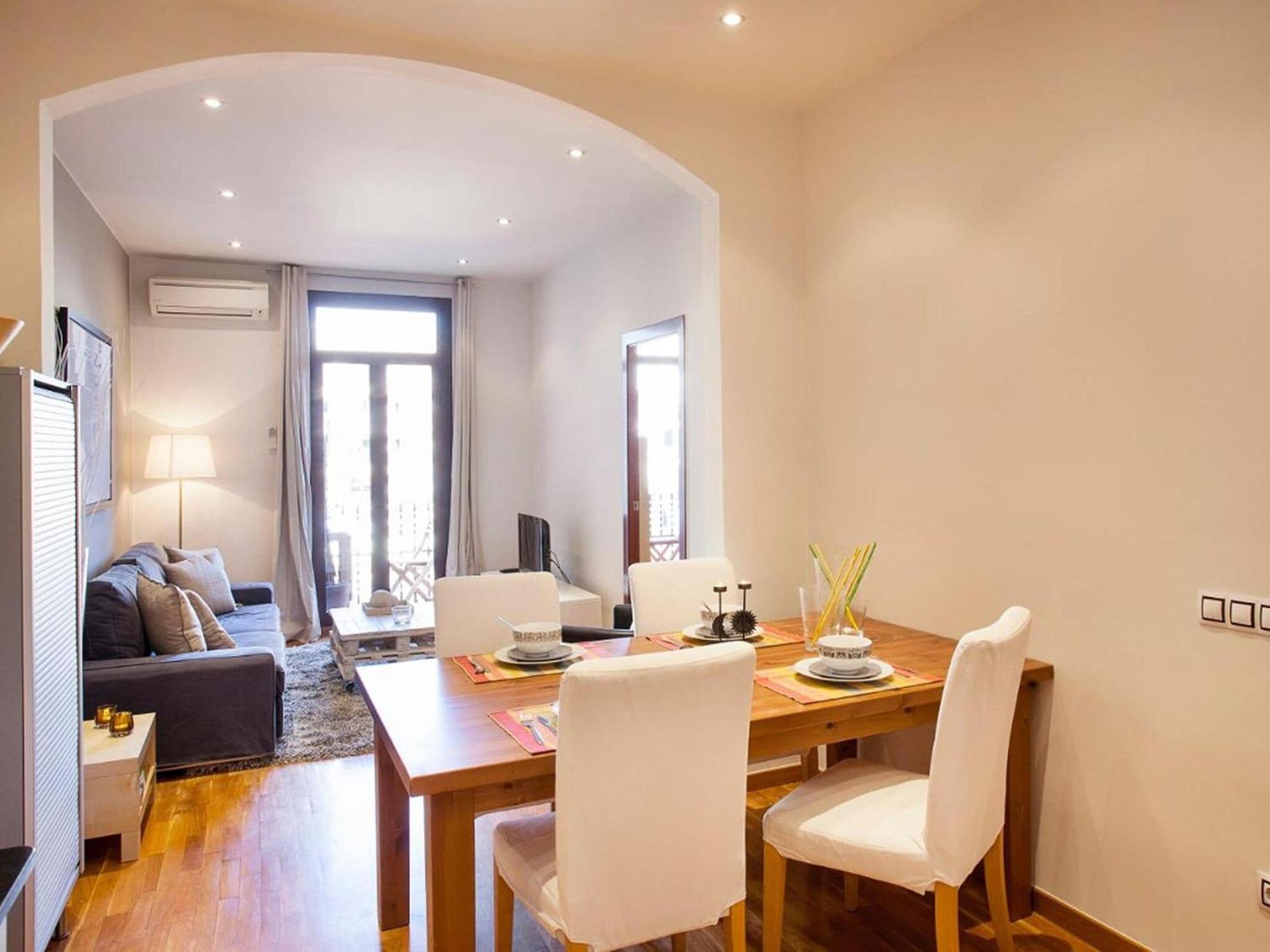 Apartamento Modern With Balcony Or Terrace *