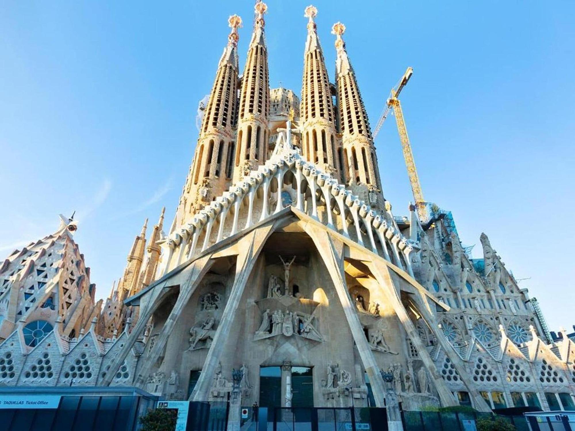 Modern With Balcony Or Terrace * Barcelona